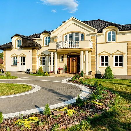 Ferienwohnung Pensjonat Nad Struga Stryków Exterior foto