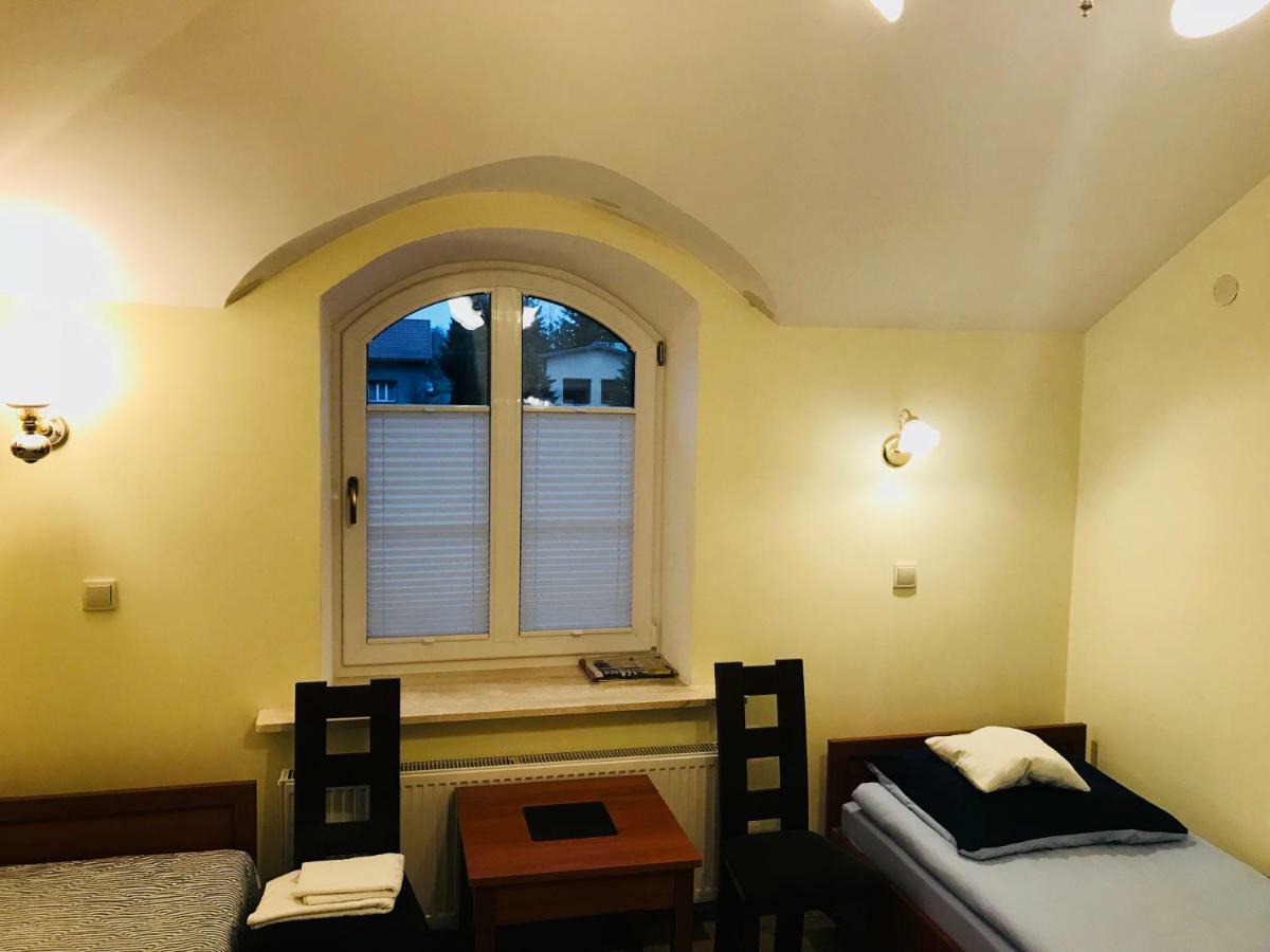 Ferienwohnung Pensjonat Nad Struga Stryków Exterior foto